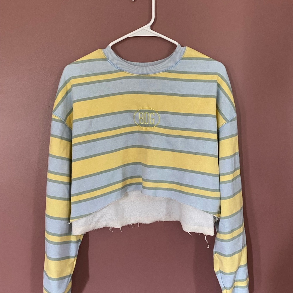 BDG Saddie Cropped Sweatshirt in Blue and Yellow Striped, Size M